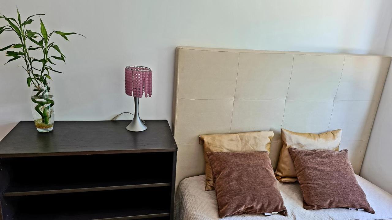Forum-Ccib-Relax Flats Sant Adria de Besos Bagian luar foto